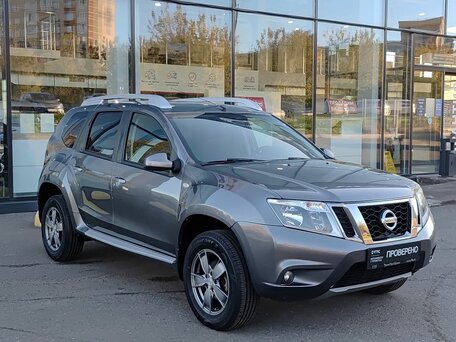 2017 Nissan Terrano III (D10), серый, 1235000 рублей, вид 3