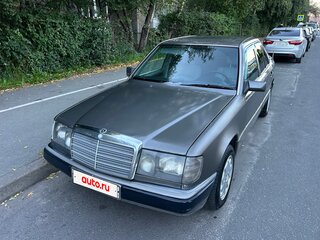 1992 Mercedes-Benz W124 200, серый, 270000 рублей, вид 1