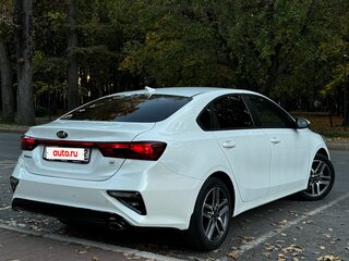 2021 Kia Cerato IV, белый, 1950000 рублей, вид 4