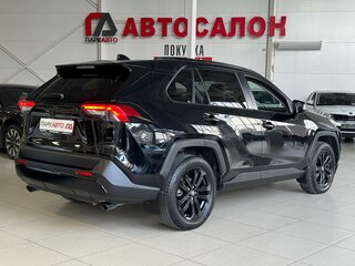 2022 Toyota RAV4 V (XA50), чёрный, 4200000 рублей, вид 5