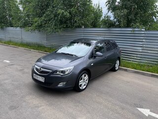 Opel Astra J