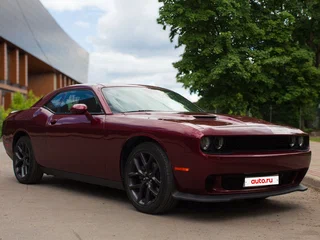 2019 Dodge Challenger III Рестайлинг 2, красный, 3099000 рублей, вид 3