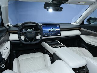 2026 Lynk & Co 08 EM-P 38.2 kWh I Рестайлинг, серебристый, 5960000 рублей, вид 3