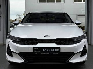 2020 Kia K5 III, белый, 2470000 рублей, вид 2