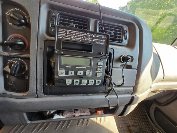 2003 Renault Midlum, белый, 2700000 рублей - вид 13