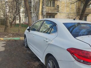 2013 Citroen C4 II, белый, 390000 рублей, вид 3