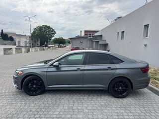 2019 Volkswagen Jetta 8-speed VII, серый, 1650000 рублей, вид 4