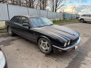 1995 Jaguar XJR II (X300), чёрный, 779000 рублей, вид 1