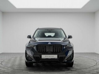 2026 BMW X1 Long 25Li xDrive III (U11/U12), чёрный, 5850000 рублей, вид 3