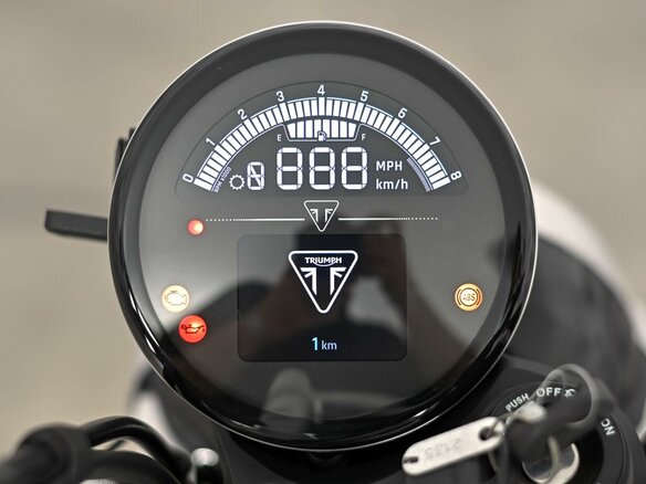 2026 Triumph Speed Twin, серебристый, 1699000 рублей - вид 8