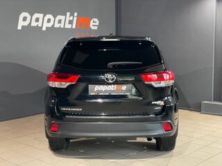 2017 Toyota Highlander III (XU50) Рестайлинг, чёрный, 3149000 рублей, вид 4