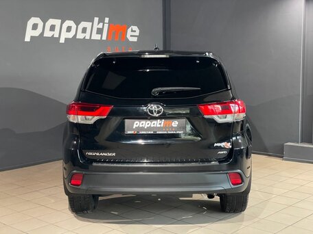 2017 Toyota Highlander III (XU50) Рестайлинг, чёрный, 3060000 рублей, вид 4