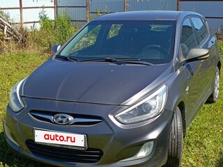 2013 Hyundai Solaris I, серый, 680000 рублей, вид 1