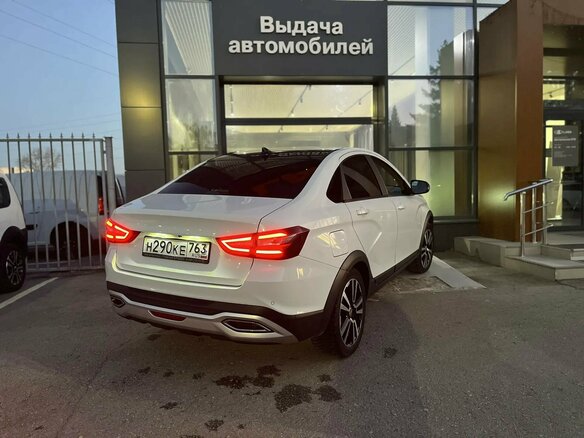 2023 Lada (ВАЗ) Vesta Cross I Рестайлинг (NG), белый, 1228000 рублей - вид 2