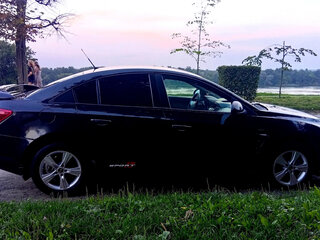 2010 Chevrolet Cruze I, чёрный, 400000 рублей, вид 5