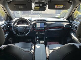 2022 Chevrolet TrailBlazer III, чёрный, 2250000 рублей, вид 4