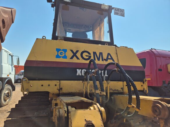 2013 XGMA XG4161, золотистый, 2950000 рублей - вид 1