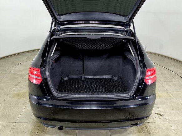 2012 Audi A3 II (8P) Рестайлинг 2, чёрный - вид 8