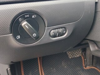 2013 Volkswagen Jetta VI, чёрный, 860000 рублей, вид 2