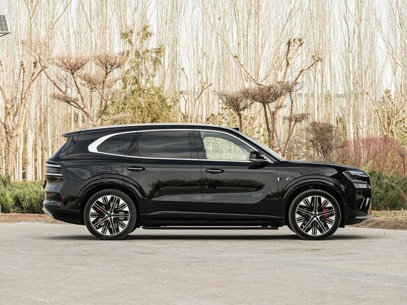 2026 Zeekr 8X 70 kWh, чёрный, 9650000 рублей - вид 3