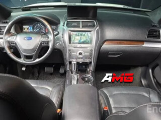2017 Ford Explorer V Рестайлинг, белый, 5826000 рублей, вид 3