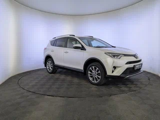 2016 Toyota RAV4 IV (XA40) Рестайлинг, белый, 2595000 рублей, вид 3