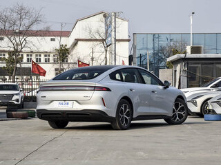 2026 Changan Qiyuan A06 28.39 kWh, серый, 2600000 рублей, вид 2