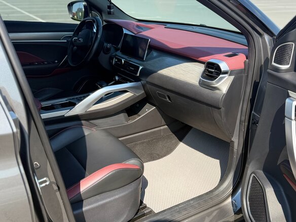 2023 Geely Coolray I, серый, 2200000 рублей - вид 8