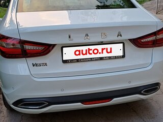 2024 Lada (ВАЗ) Vesta I Рестайлинг (NG), белый, 1248000 рублей, вид 3