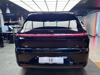 2025 Li Auto (Lixiang) L6 I, чёрный, 7220986 рублей, вид 4