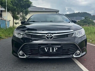 2016 Toyota Camry VII (XV50) Рестайлинг, чёрный, 1511008 рублей, вид 2