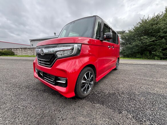 2020 Honda N-BOX II, красный