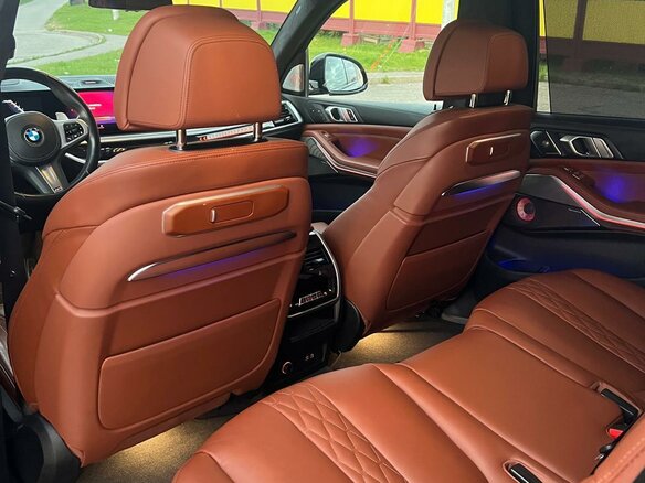 2023 BMW X7 40i I (G07) Рестайлинг, серый, 6500000 рублей - вид 19