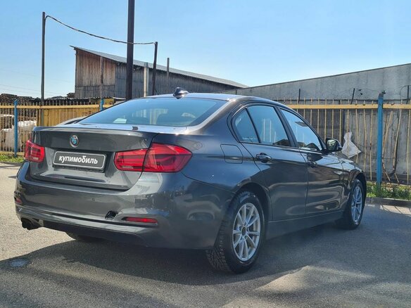 2018 BMW 3 серии 320i xDrive VI (F3x) Рестайлинг, серый, 1160000 рублей - вид 4