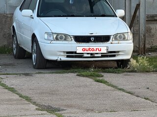 1998 Toyota Corolla VIII (E110), белый, 230000 рублей, вид 2