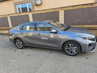2026 Kia K3 II (China Market) Рестайлинг, серый, 1690000 рублей, вид 1