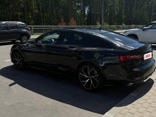 2022 Audi A5 Sportback 40 TFSI II (F5) Рестайлинг, чёрный, 4800000 рублей, вид 5