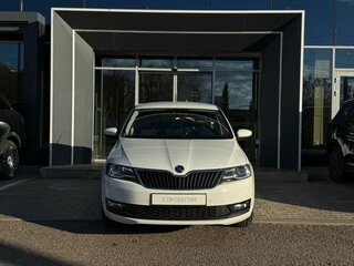 2019 Skoda Rapid I Рестайлинг, белый, 1350000 рублей, вид 2