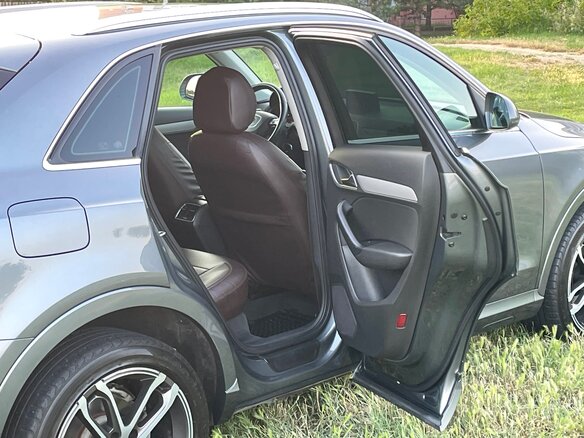 2014 Audi Q3 I (8U), серый, 1400000 рублей - вид 28