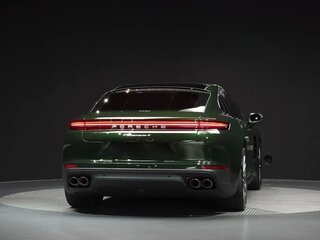 2026 Porsche Panamera 4 III, зелёный, 17000000 рублей, вид 4