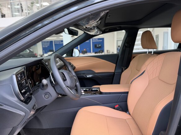 2025 Lexus RX 300 V, чёрный, 7500000 рублей - вид 5