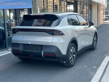 2026 Changan Qiyuan Q05 51.9 kWh II, серебристый, 1810000 рублей, вид 5