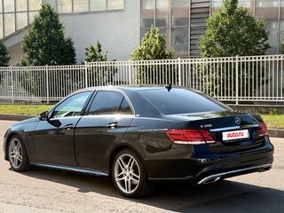 2014 Mercedes-Benz E-Класс 200 IV (W212, S212, C207) Рестайлинг, чёрный, 1999000 рублей, вид 4