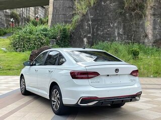 2023 Volkswagen Lavida III Рестайлинг, белый, 1150999 рублей, вид 4
