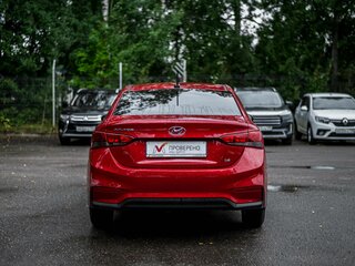 2019 Hyundai Solaris II, красный, 1015000 рублей, вид 4