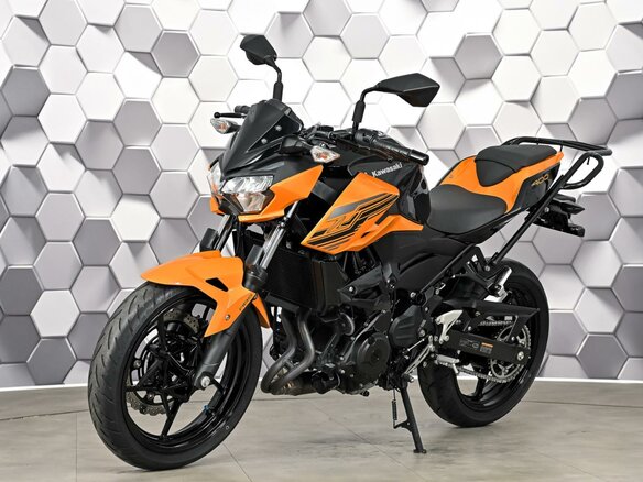 2020 Kawasaki Z 400, чёрный, 595000 рублей - вид 1