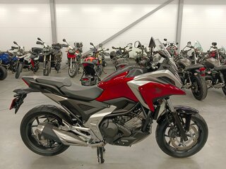 2023 Honda NC 750X, красный, 1080000 рублей, вид 2