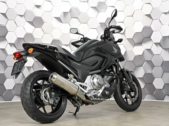 2013 Honda NC 700X, чёрный, 617000 рублей - вид 6