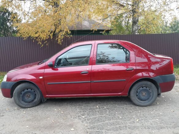 2008 Renault Logan I, красный, 329000 рублей - вид 1