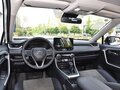 2025 Toyota RAV4 V (XA50), белый, 3950000 рублей - вид 9